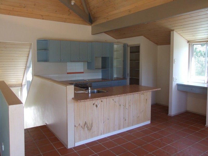 12 West Court, Cowes VIC 3922