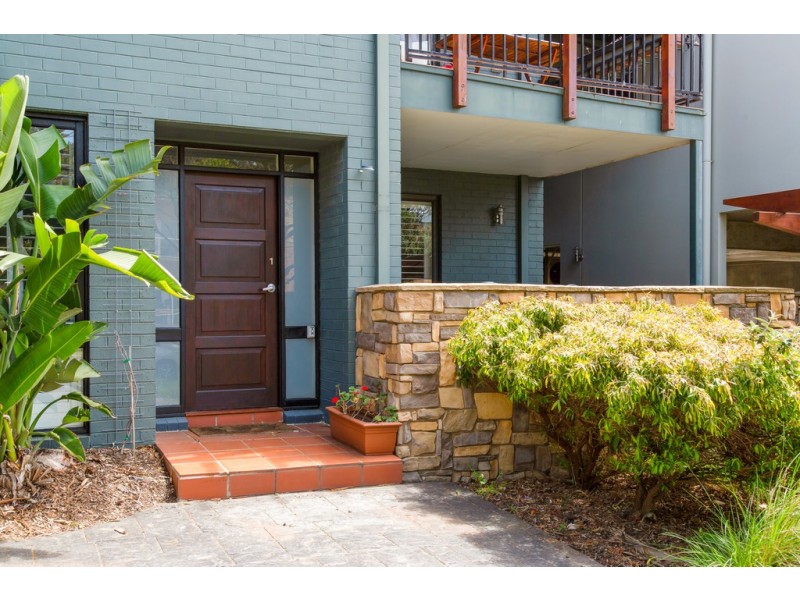 1/2-4 Warley Avenue, Cowes VIC 3922