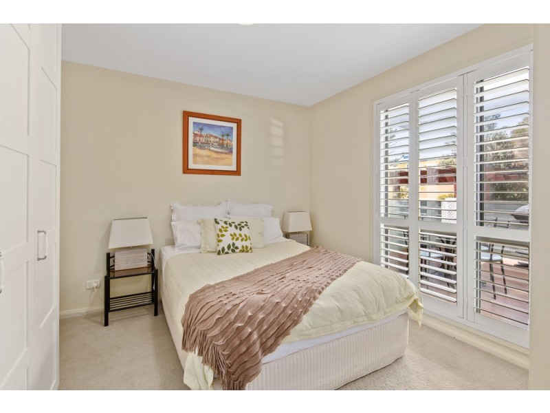 1/2-4 Warley Avenue, Cowes VIC 3922