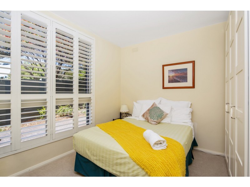 1/2-4 Warley Avenue, Cowes VIC 3922