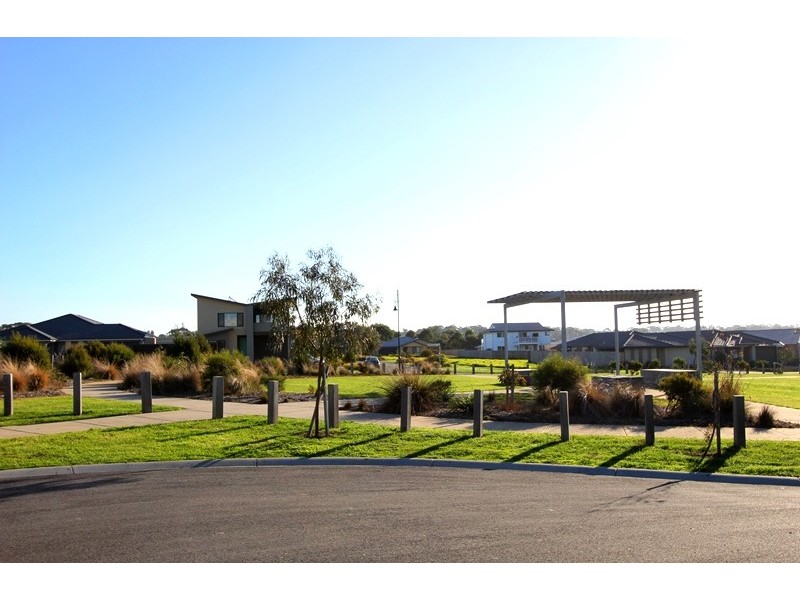 9 Parkridge Close, Cowes VIC 3922