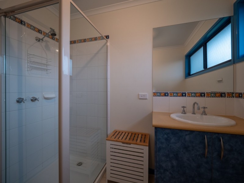 6 Batman Street, Surf Beach VIC 3922