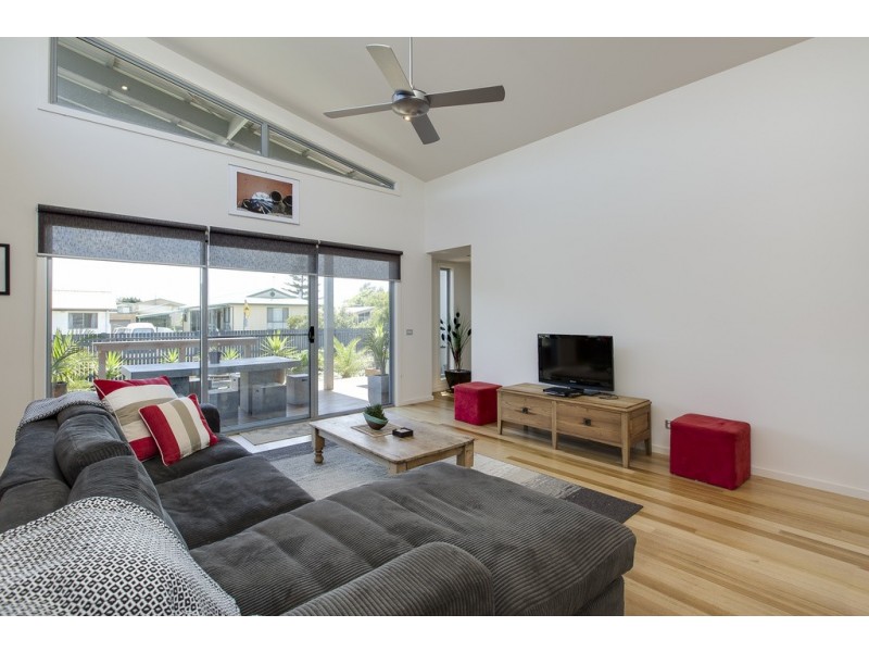 7 Kendall Avenue, Cape Woolamai VIC 3925