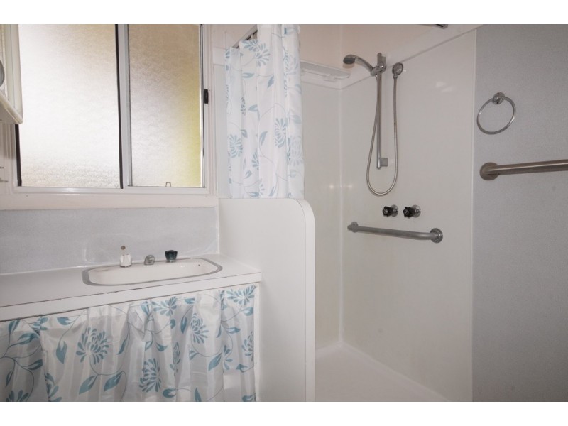 8 Edgar Road, San Remo VIC 3925