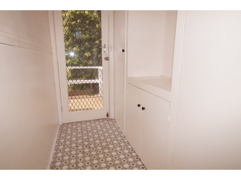 8 Edgar Road, San Remo VIC 3925