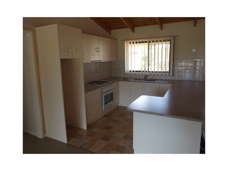 11 Churchill Drive, Cowes VIC 3922