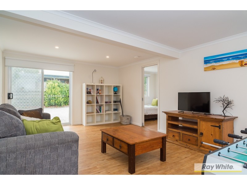 3 Gordon Street, Cowes VIC 3922