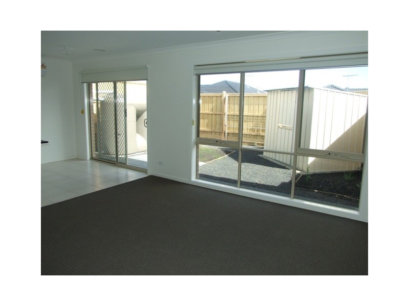 16 Wonga Lane, Cowes VIC 3922