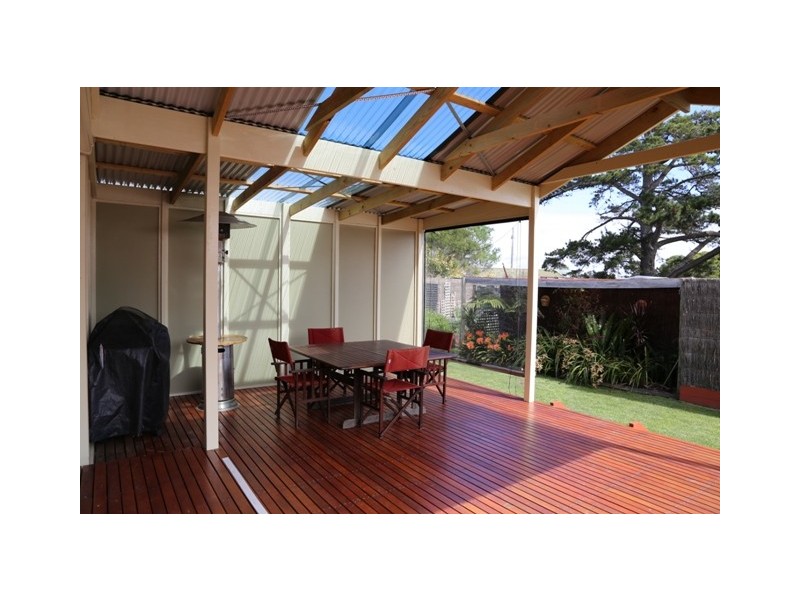 8 Wencliff Court, Newhaven VIC 3925