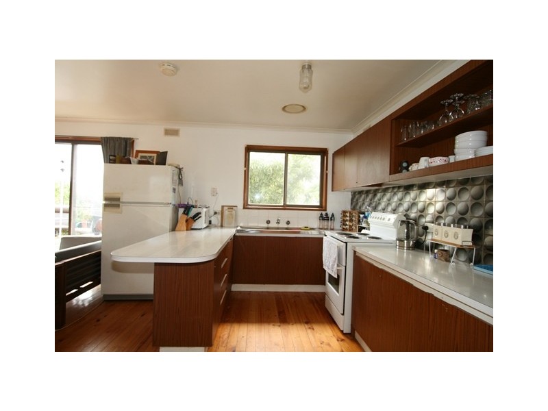 615 Settlement Road, Cowes VIC 3922