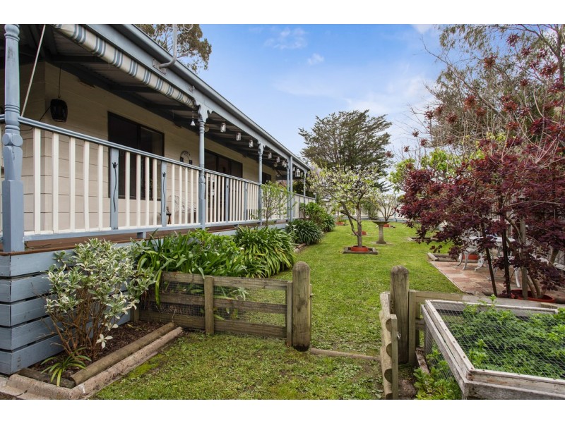 48 Justice Road, Cowes VIC 3922