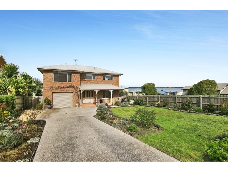 60 Shetland Heights Road, San Remo VIC 3925