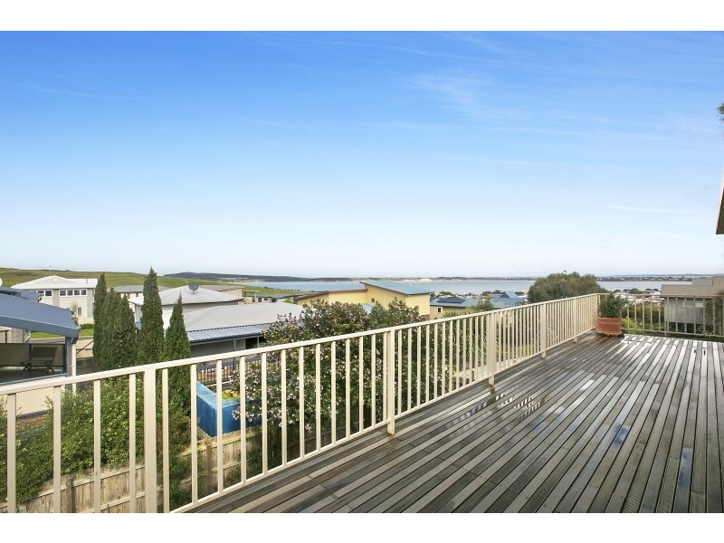 60 Shetland Heights Road, San Remo VIC 3925