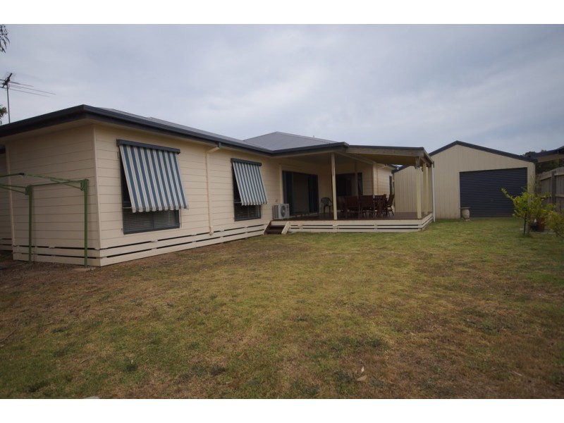 56 Redwood Drive, Cowes VIC 3922