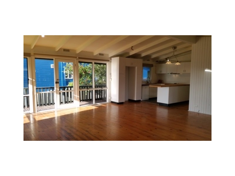 86 Red Rocks Road, Cowes VIC 3922