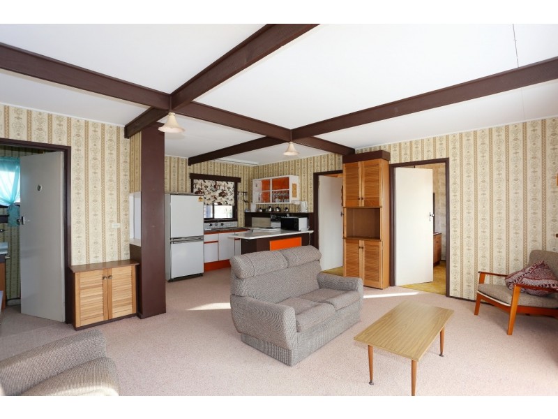 212 Thompson Avenue, Cowes VIC 3922