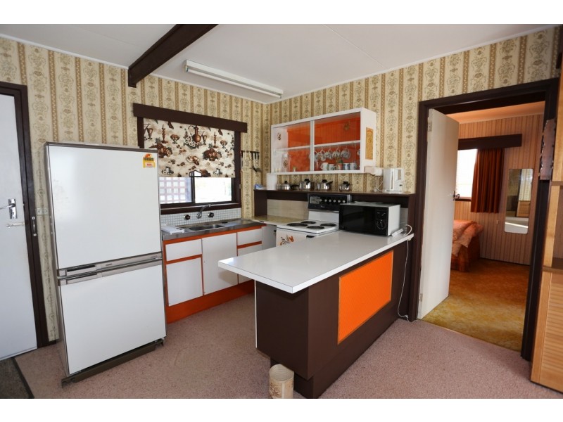 212 Thompson Avenue, Cowes VIC 3922