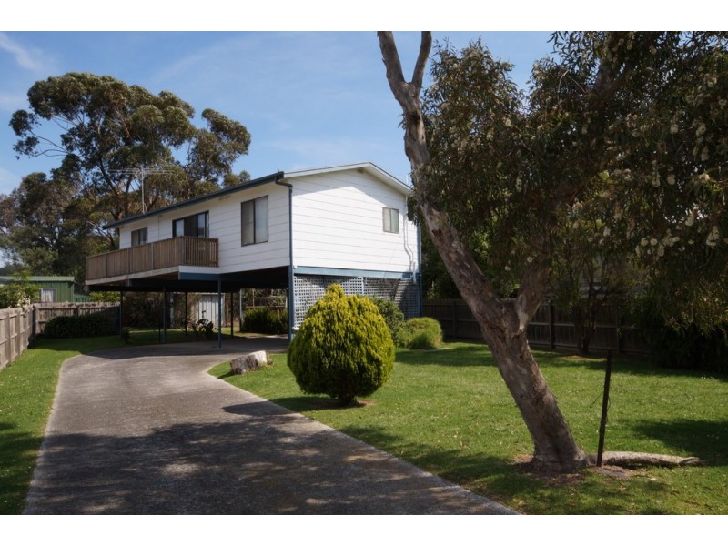 5 Outlook Drive, Cowes VIC 3922