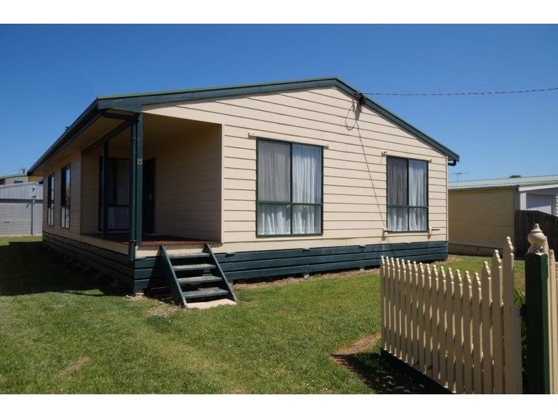 15 Dover Street, Sunderland Bay VIC 3922