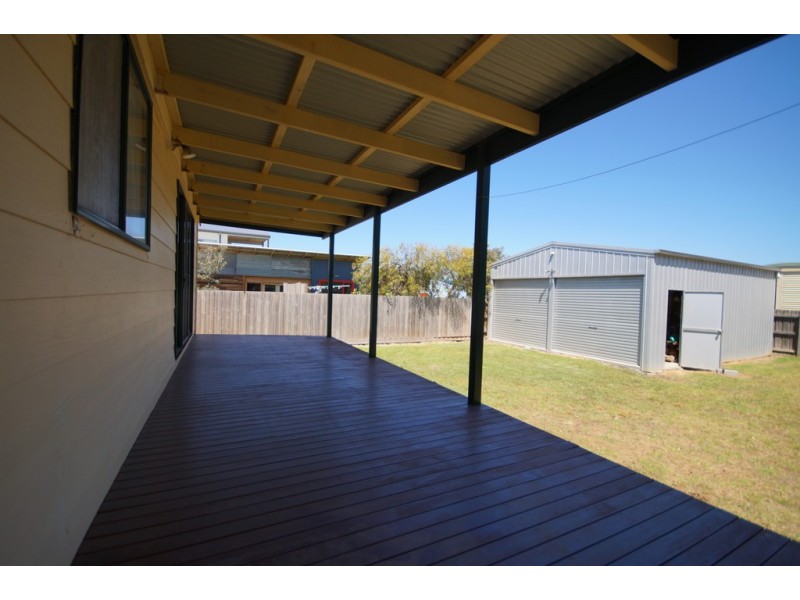 15 Dover Street, Sunderland Bay VIC 3922