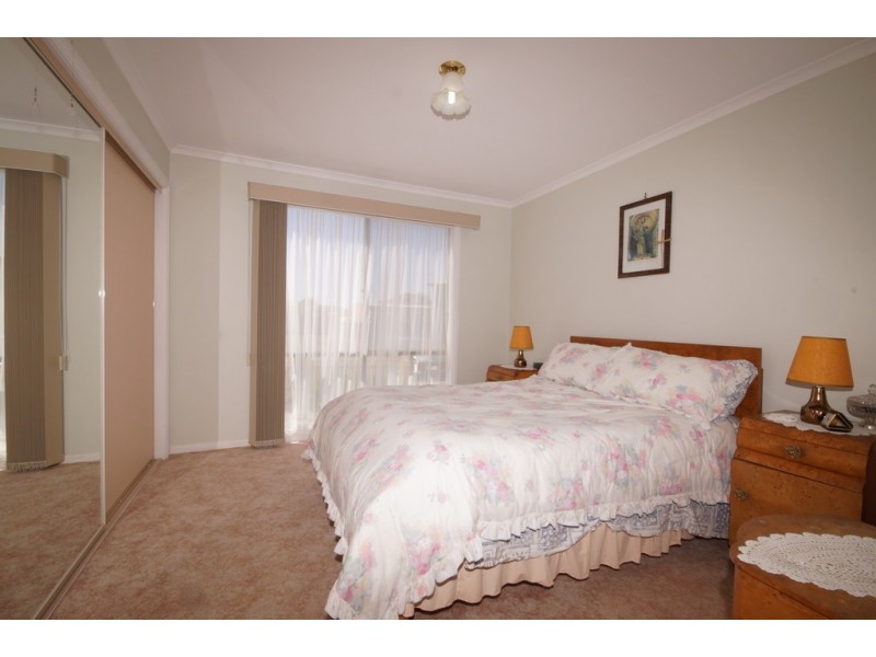 15 Dover Street, Sunderland Bay VIC 3922