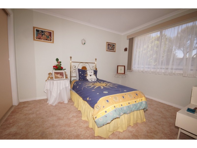 15 Dover Street, Sunderland Bay VIC 3922