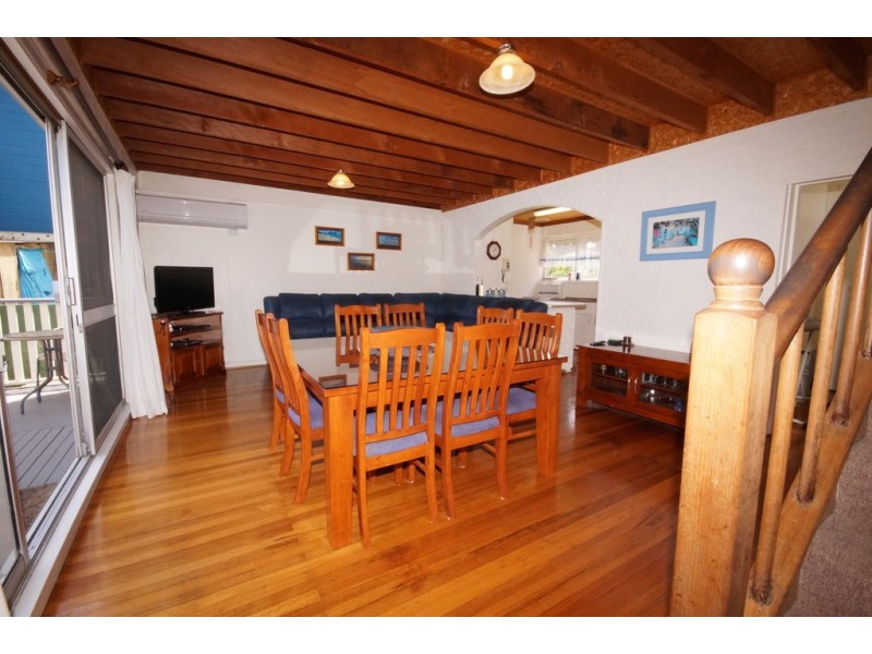 566 Settlement Road, Cowes VIC 3922