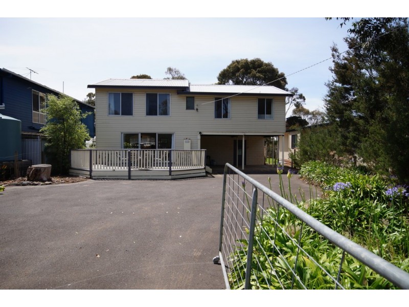 566 Settlement Road, Cowes VIC 3922