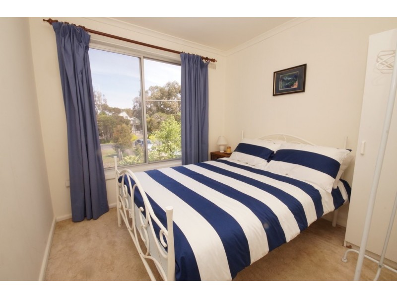 566 Settlement Road, Cowes VIC 3922