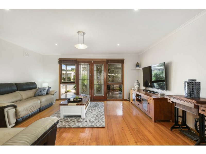 597 Settlement Road, Cowes VIC 3922