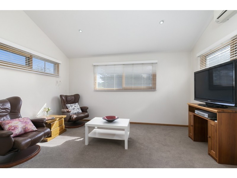 597 Settlement Road, Cowes VIC 3922