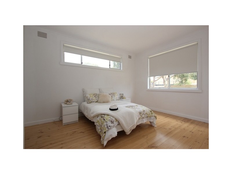 15 Wimbledon Road, Wimbledon Heights VIC 3922