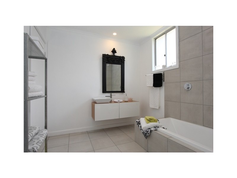 15 Wimbledon Road, Wimbledon Heights VIC 3922