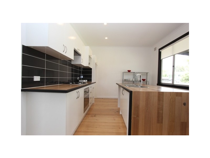 15 Wimbledon Road, Wimbledon Heights VIC 3922