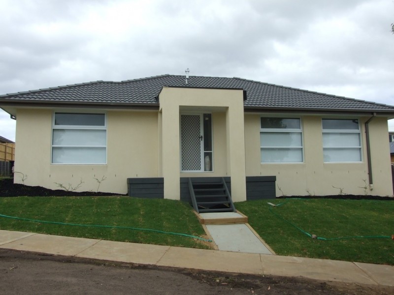 4 Wonga Lane, Cowes VIC 3922