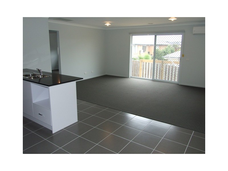 4 Wonga Lane, Cowes VIC 3922
