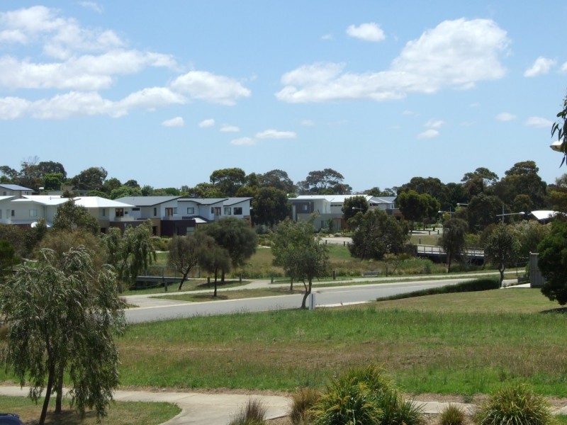 4 Wonga Lane, Cowes VIC 3922