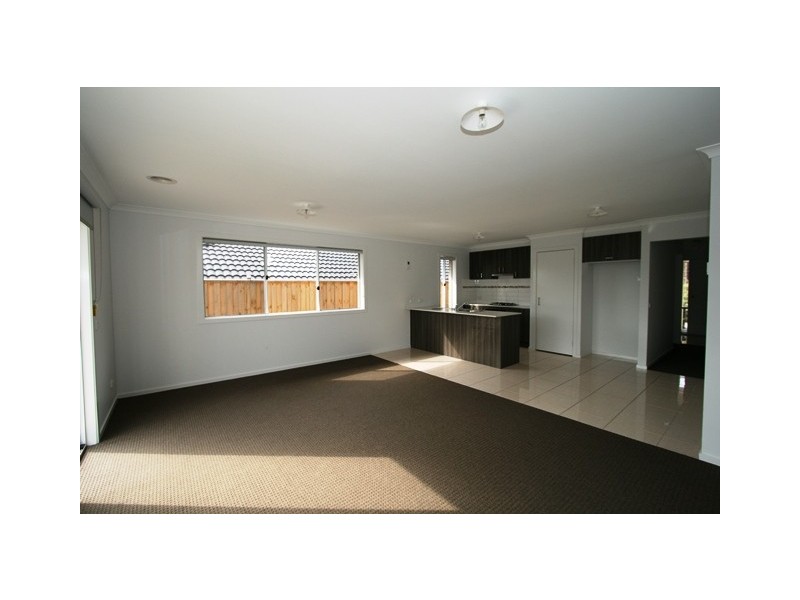 2/6 Wonga Lane, Cowes VIC 3922