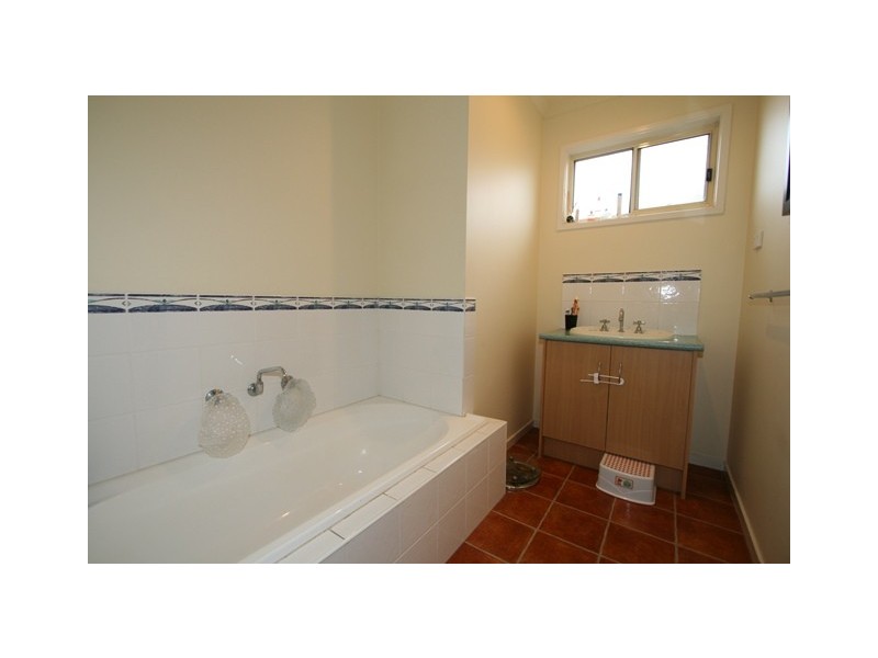 32 Alvina Crescent, Surf Beach VIC 3922