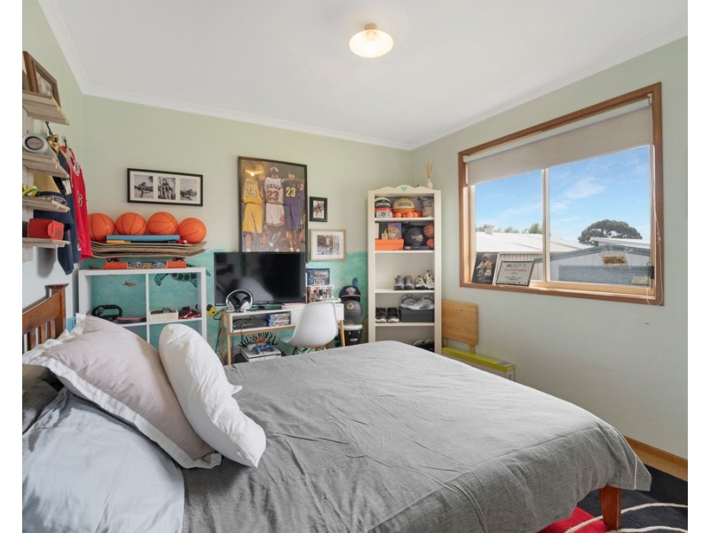 272 Settlement Road, Cowes VIC 3922