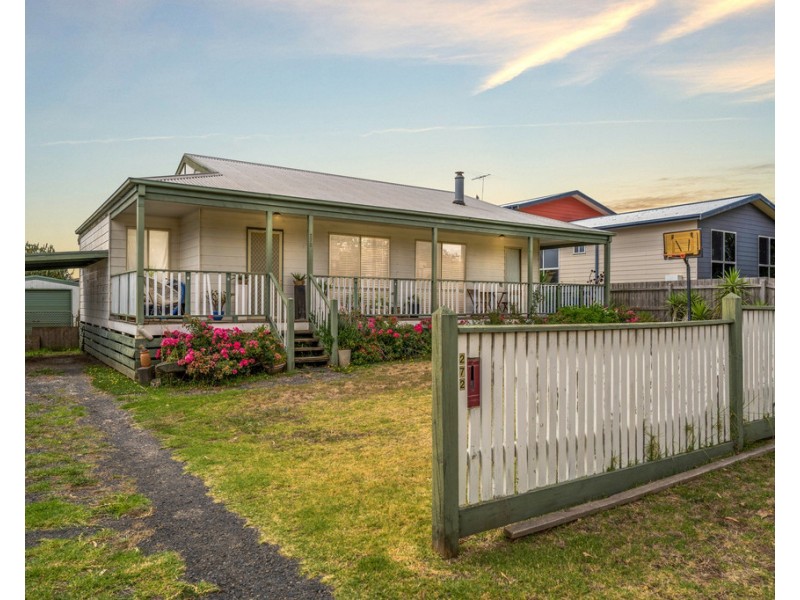 272 Settlement Road, Cowes VIC 3922