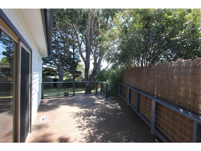 25 Terry Crescent, Wimbledon Heights VIC 3922