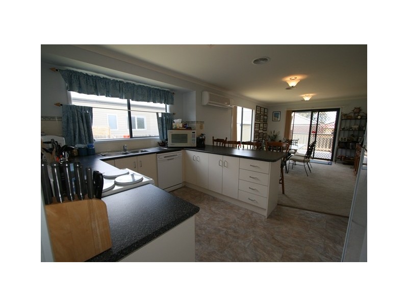 19 Katherine Circuit, Cowes VIC 3922