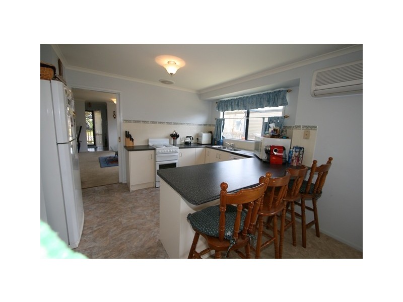 19 Katherine Circuit, Cowes VIC 3922