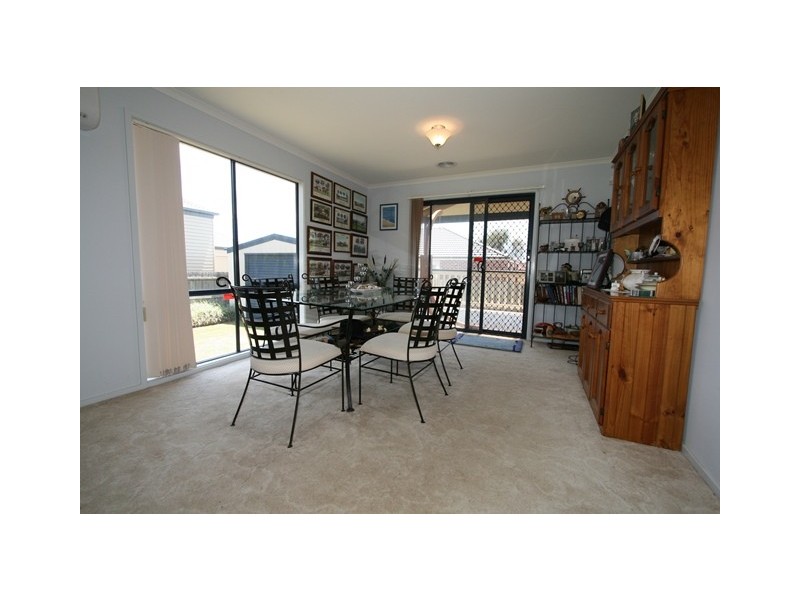 19 Katherine Circuit, Cowes VIC 3922