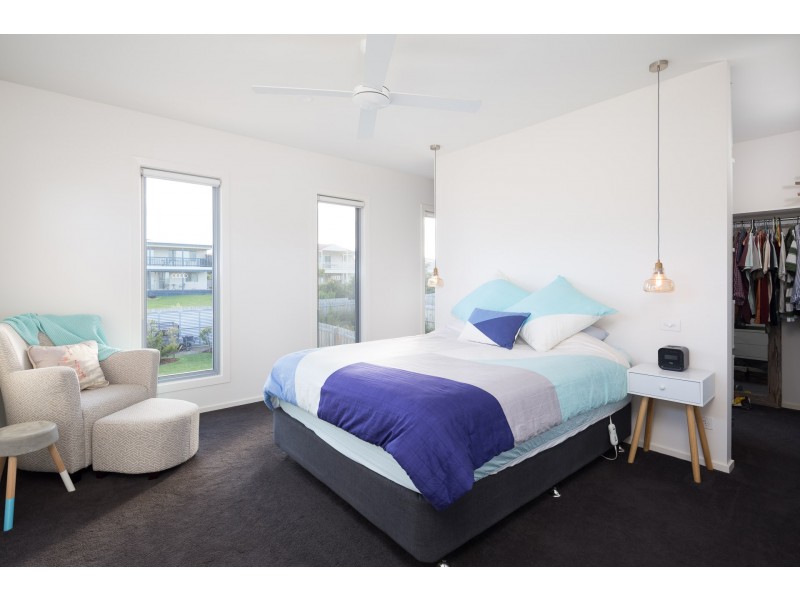 95 Phillip Island Road, Surf Beach VIC 3922