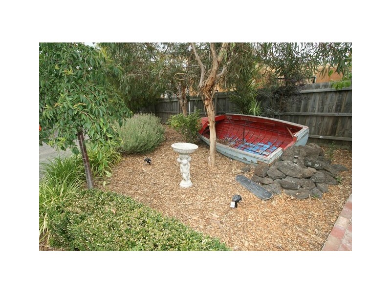 16 Lock Road, Rhyll VIC 3923