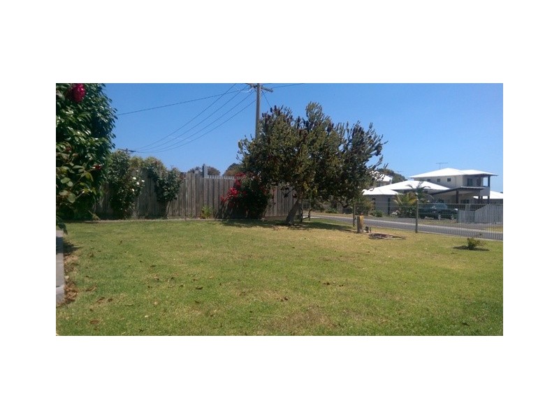 8 Keam Crescent, San Remo VIC 3925