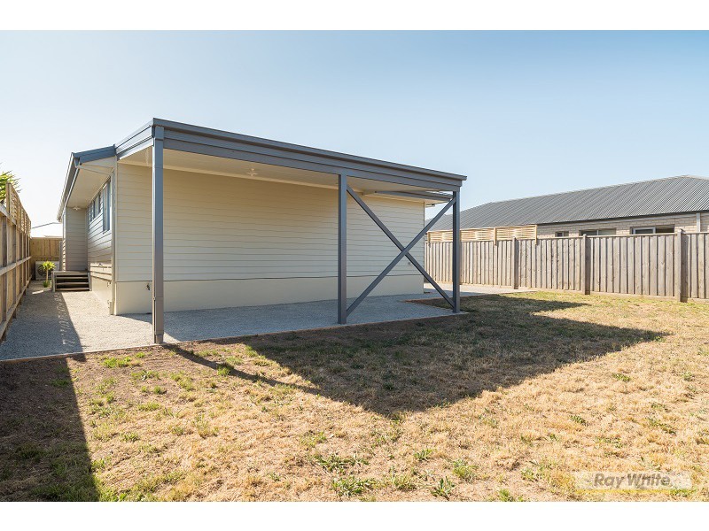 12 Pasadena Drive, Cowes VIC 3922