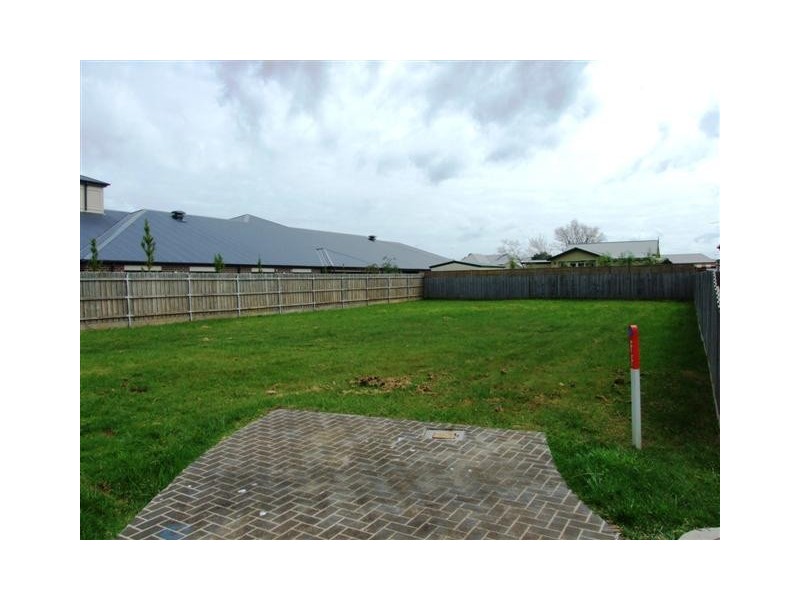 21 Roderick Close, Cowes VIC 3922